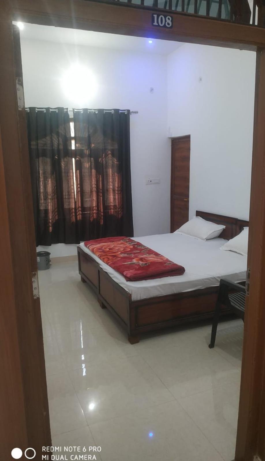 Shree Ram Guest House Near Ram Mandir Ayodhya Buitenkant foto
