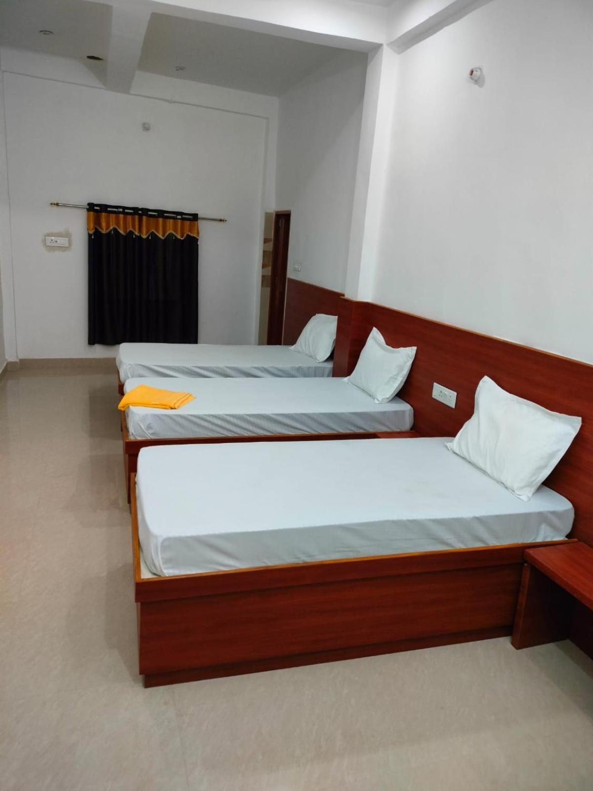 Shree Ram Guest House Near Ram Mandir Ayodhya Buitenkant foto